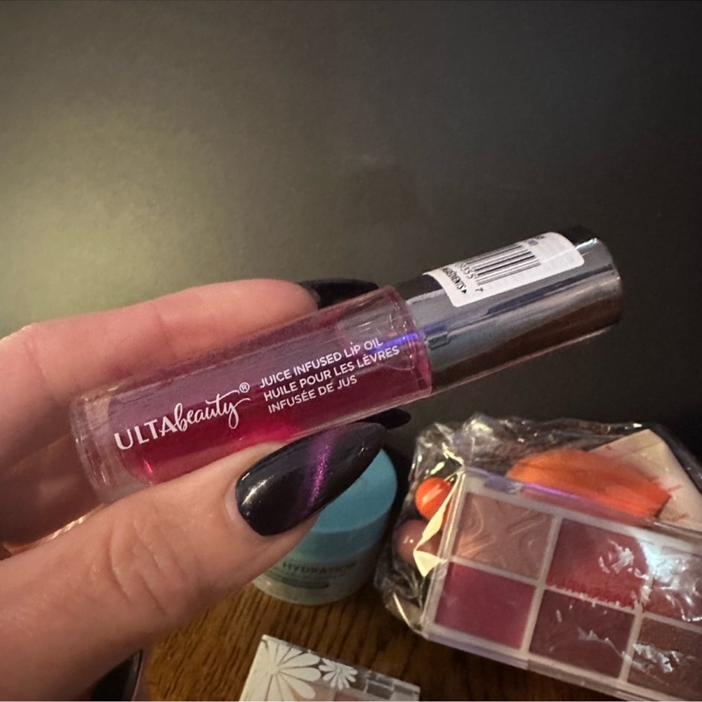 ULTA Bundle - Picture 4 of 8